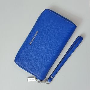Michael Kors Blue Wrist Wallet Purse